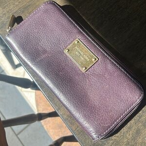 Michael Kors Vintage Wallet